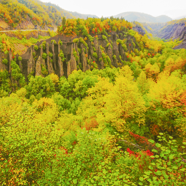 鸭绿江大峡谷